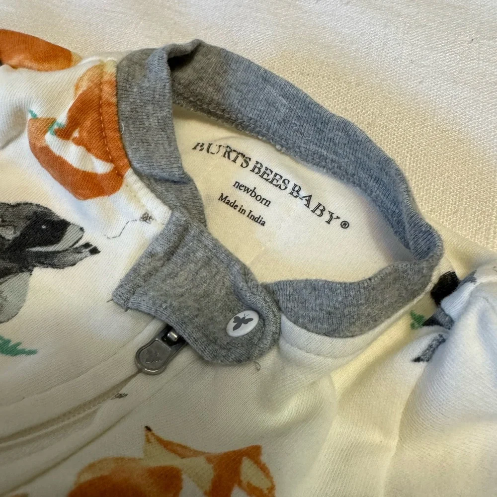 Zutano & Burt’s Bees | NWOT Newborn Raccoon and Fox Sleep Bundle